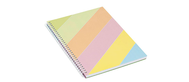 Caderno capa dura pautado da BRW, item da lista de material escolar